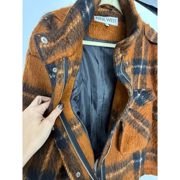 Nine West Plaid Cropped Shacket Jacket Women’s XL Brown Black Oversized - Picture 7 of 12